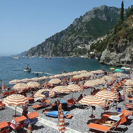 Sleeps 12 With Pool And Air Con * Arienzo