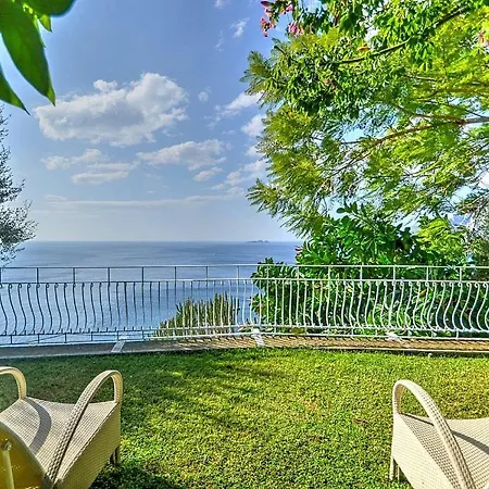 Sleeps 12 With Pool And Air Con Villa *